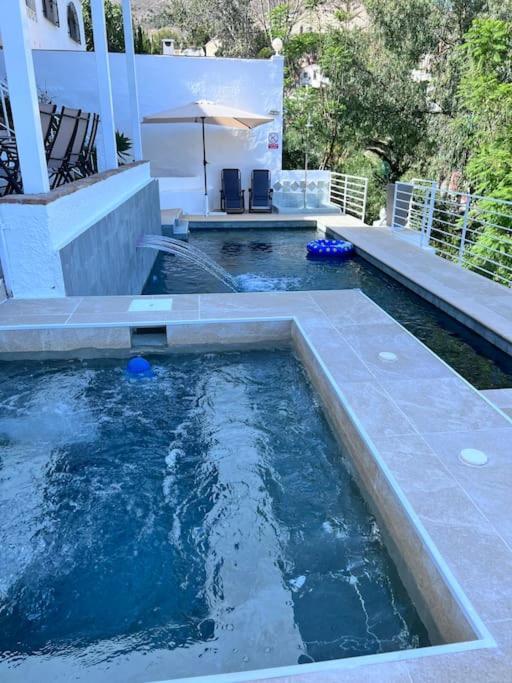 Magnifique A Avec Vue Sur Et Piscine, Jacuzzi, Chauffes, Chauffe Payant Appartement Benalmádena