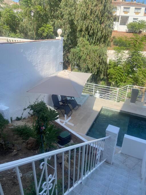 Magnifique A Avec Vue Sur Et Piscine, Jacuzzi, Chauffes, Chauffe Payant * Benalmádena