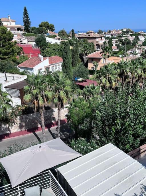 Magnifique A Avec Vue Sur Et Piscine, Jacuzzi, Chauffes, Chauffe Payant Appartement