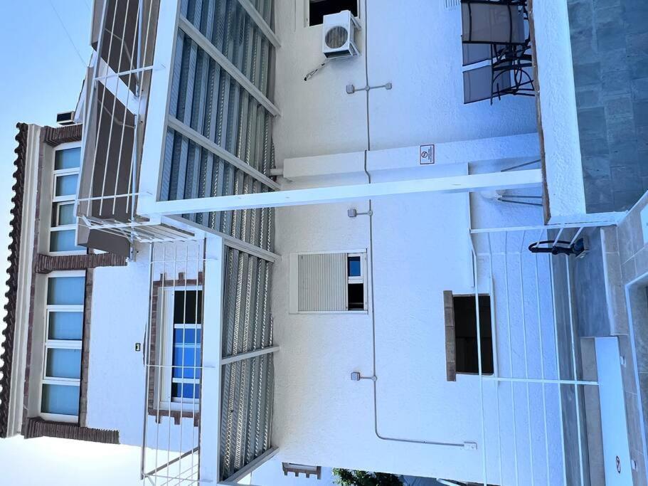 Magnifique A Avec Vue Sur Et Piscine, Jacuzzi, Chauffes, Chauffe Payant * Benalmádena